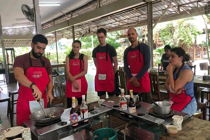 Authentic Thai Cooking Class and Farm Visit Review