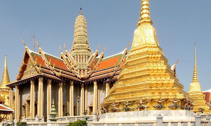 Bangkoks Grand Palace Tour With Hotel Pick up