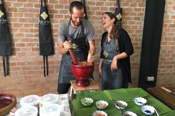 Hands on Thai Cooking Class and Market Tour Review