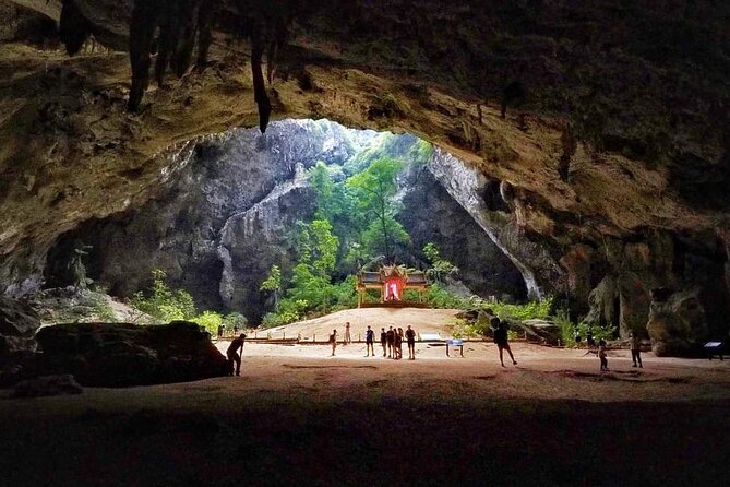 Sam Roi Yod National Park & Praya Nakhon Cave Review