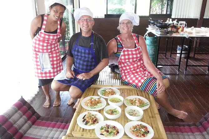 Thai Cooking Class With Local Market Tour in Koh Samui