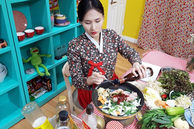 Korean Cooking Class With Full-Course Meal & Local Market Tour in Seoul - Indulge in a Full-Course Meal of Authentic Korean Dishes