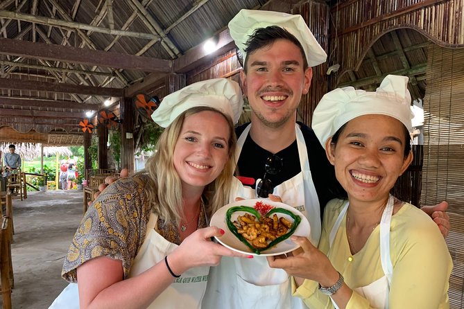 Tra Que Family-Run Tour & Cooking Class 2023 - Hoi An - Indulge in Authentic Vietnamese Food at Tra Que Water Wheel Restaurant