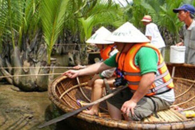 Hoi an Eco Cooking Class(Local Market, Basket Boat Ride,Crab Fishing & Cooking)