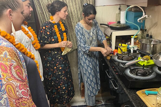 Interactive Cooking Class With a Local Family in Jaipur