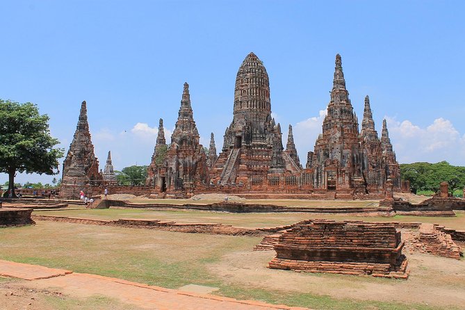 A Day in Ayutthaya: Private 5 UNESCO Temples Tour From Bangkok - Exploring Ayutthaya Historical Park