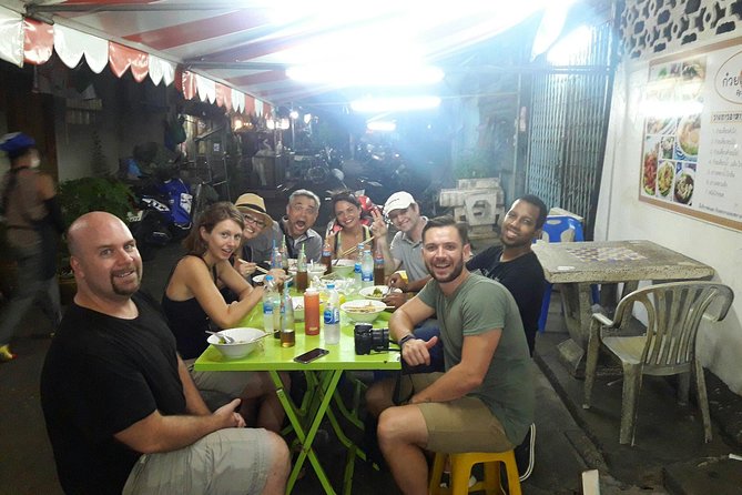 Evening Bangkok Food and Tuk Tuk Adventure Review - Bangkok Street Food Delights