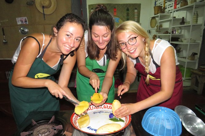 Evening Thai Cooking Class by Aromdii Review - Key Takeaways