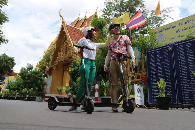 Explore Bangkok by E-Scooter & Try Street Food Review - Street Food Delights and Drinks