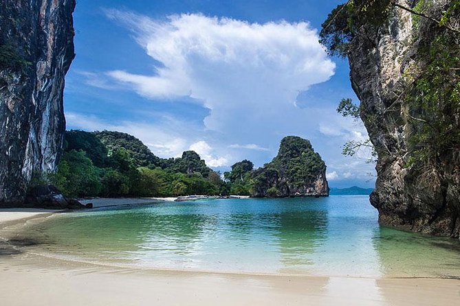 One-Day Tour at Hong Islands by Speedboat From Krabi - Inclusions and Exclusions Explained