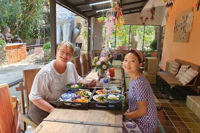 3-Day Yoga and Meditation Retreat in Chiang Mai Review - Healthy Food and Accommodations