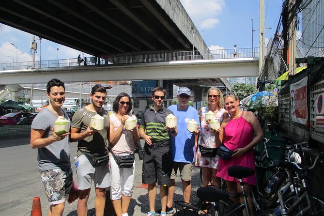 5-Hour Bike Tour of Hidden Bangkok Review - Logistics and Meeting Point