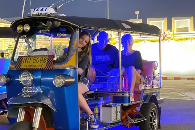 Bangkok Tuk-Tuk Tour by Night With Chinatown Review - Meeting and Pickup Information