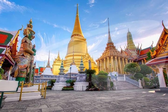 Private Tour: Bangkok's Grand Palace Complex Review - Emerald Buddha Temple Experience