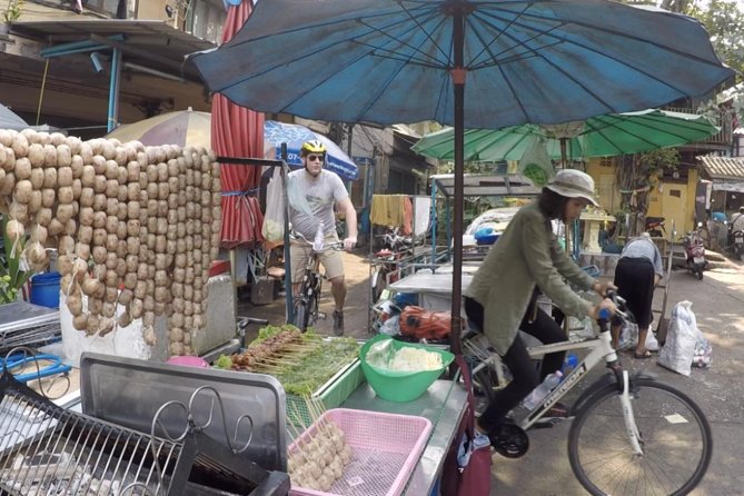 Bangkok City Culture Tour by Bike Review - Guide Performance and Knowledge