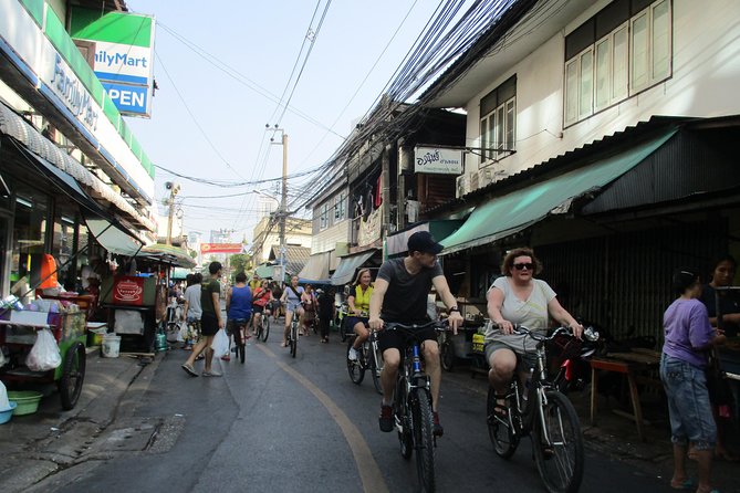 Green Bangkok Bicycle Tour Review: A Fun Ride - Meeting Point and Logistics