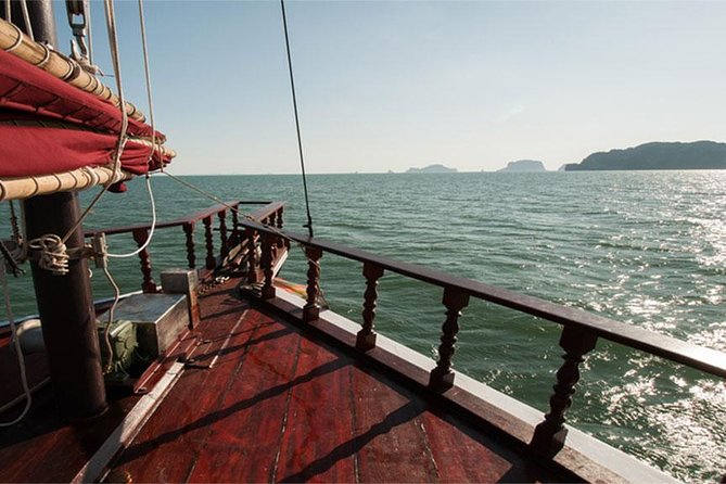 Krabi Romantic Sunset Cruise With BBQ Seafood Dinner by Krabi Sea Cruise - Tour Reviews and Ratings