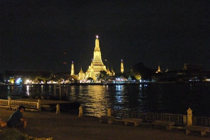 Small-Group Bangkok Hidden Paths Night Biking Tour Review - Meeting Point and Logistics