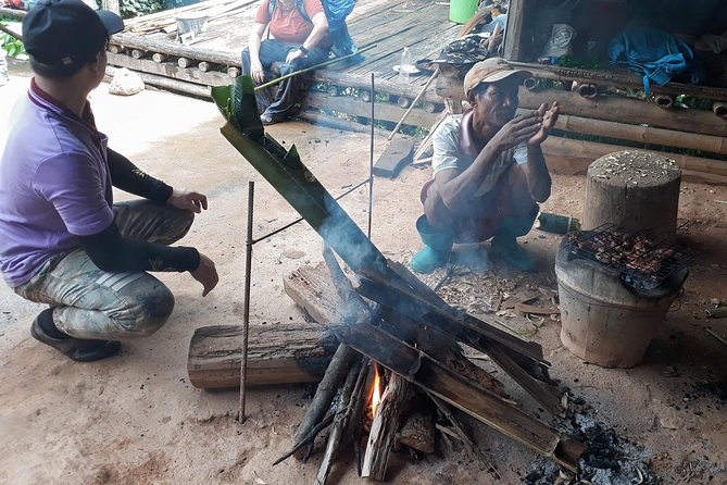 1 Day Trekking Group Tour With Bamboo Cooking / Chiang Rai - Cooking With a Local Twist