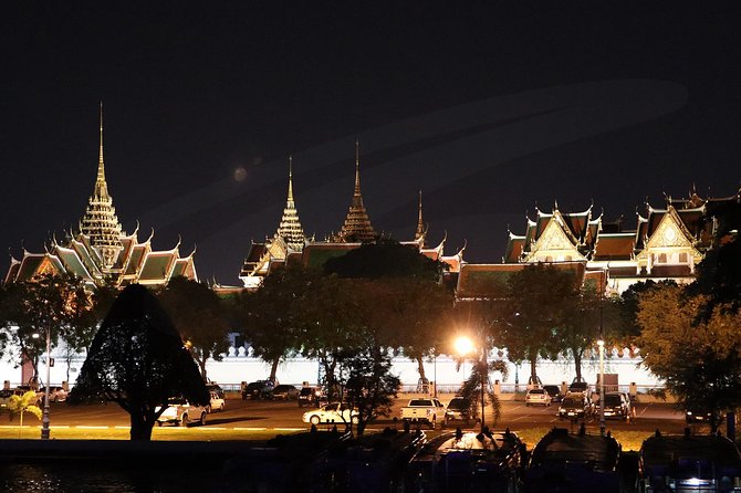 Bangkok Dinner Cruise on the Chao Phraya River Review - Practical Information and Tips