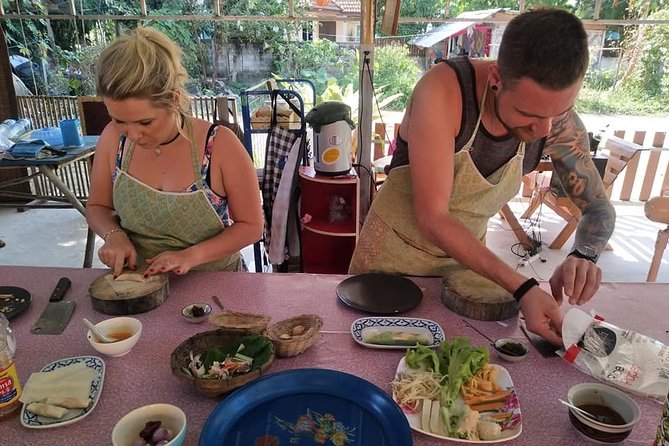 Half Day Thai Cooking Class in Ao Nang Review - Meeting Point and Location Details