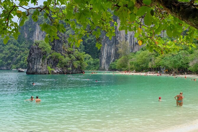 One-Day Tour at Hong Islands by Speedboat From Krabi - Cancellation Policy and Refunds