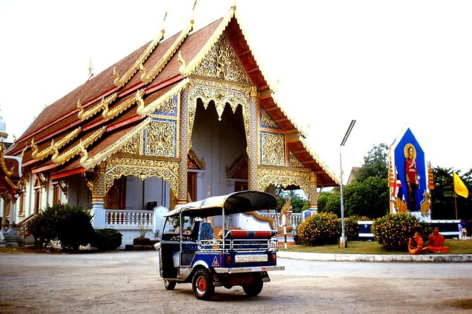 Private Chiang Mai Old City Half Day Tuk Tuk Tour - Important Notes and Reminders