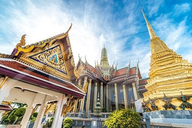 Private Tour: Bangkok's Grand Palace Complex Review - Important Restrictions and Rules