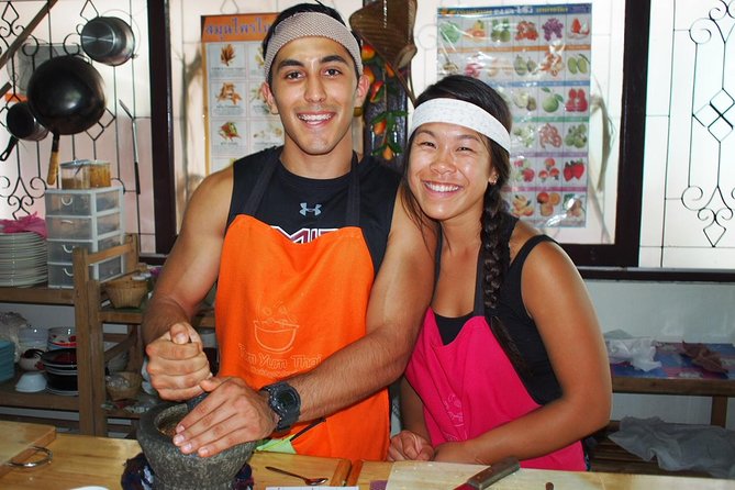 Tom Yum Thai Cooking Class in Chiang Mai Review - Important Logistics and Details