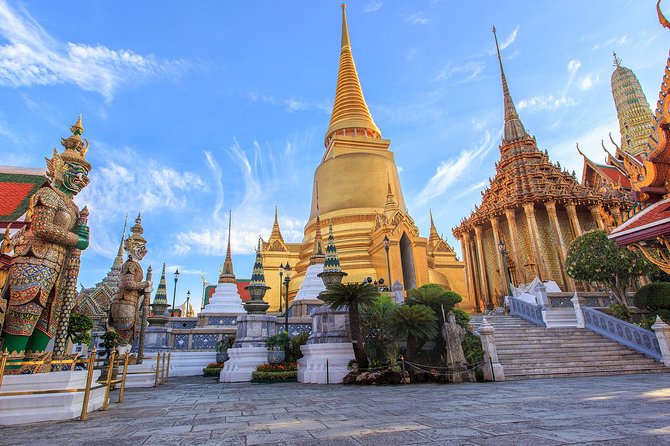Bangkok's Grand Palace Complex and Wat Phra Kaew Tour Review - Is This Tour Worth It?