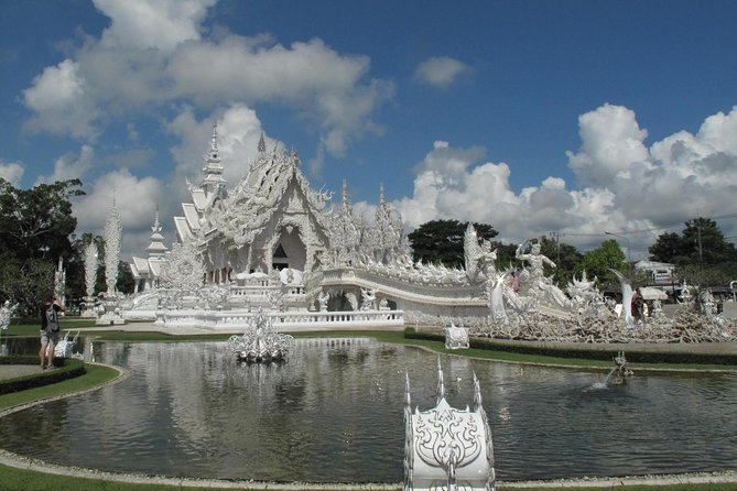 Chiang Rai Day Trip From Chiang Mai Review - Is This Tour Worth It?