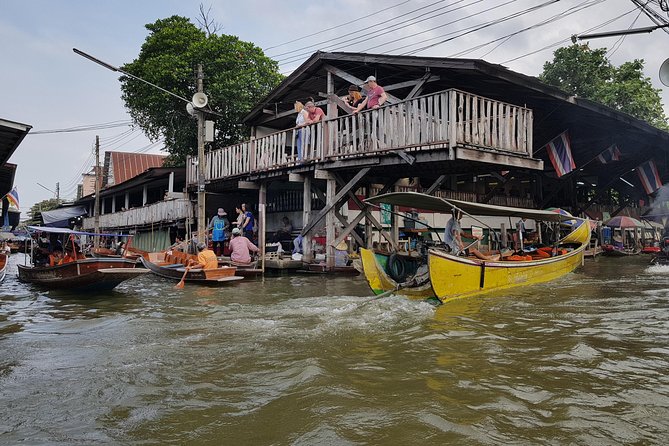 Floating Market Damnoen Saduak and Meklong Railway Market Review - Tips for Visiting the Markets