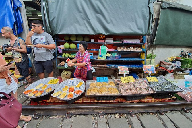 Nfoods Experience at Railway & Floating Market Review - Pricing and Booking Details