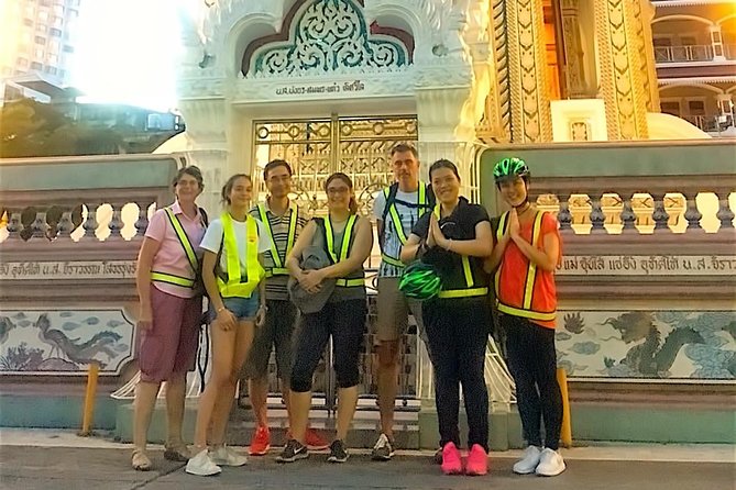 6-Hour Siam Ratree Night Bike Tour of Bangkok - Getting Ready for the Adventure