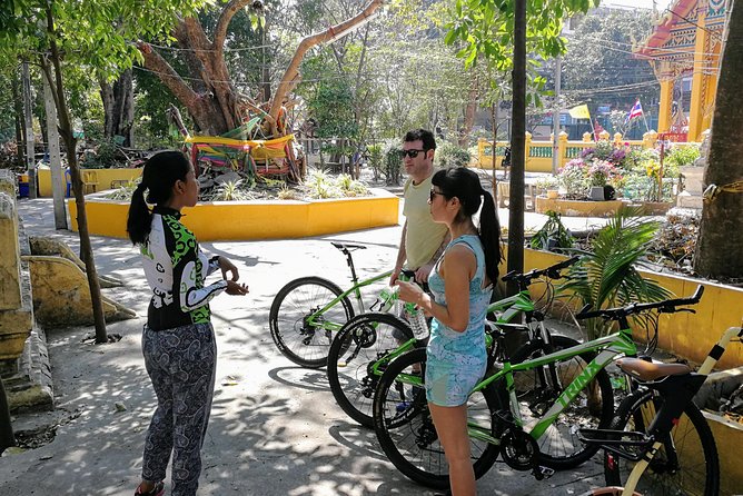 Explore Bangkok by Bike & Boat With Lunch Review - The Tour Experience in Bangkok