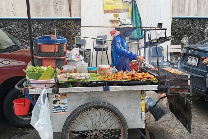 Rides on Thai Tuk-Tuk & Michelin Street Food Review - A Taste of Authentic Thai Culture