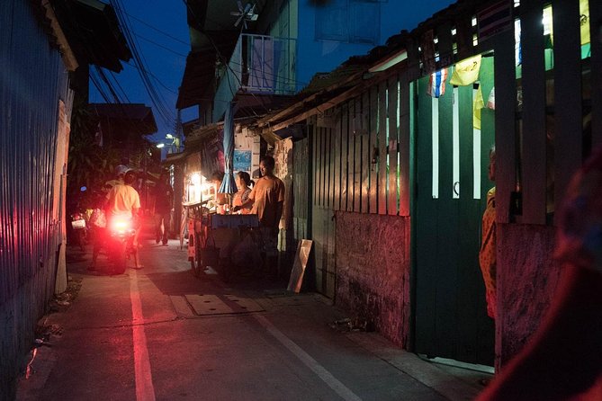 Small-Group Bangkok Hidden Paths Night Biking Tour Review - Recap