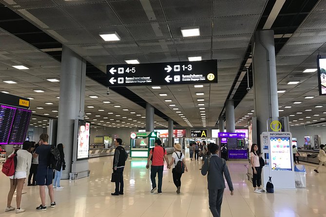 Bangkok Suvaanabhumi Airport: Guide Fasttrack Immigration Service - Understanding the Fast Track Service