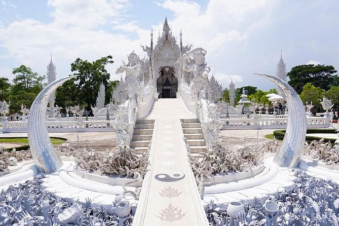 Chiang Rai White and Black and Blue Temple - Exploring Chiang Rais Temple Trio