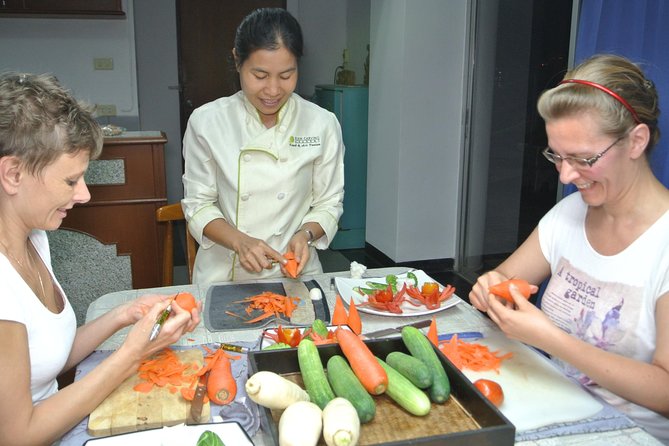 Full Day Professional Thai Fruit and Vegetable Carving Class - Class Overview and Objectives