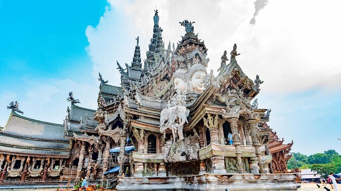 Pattaya City Tour & The Sanctuary Of Truth Review - Key Takeaways